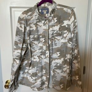 LLBEAN BEIGE CAMO CHAMOIS SHIRT SZ XL